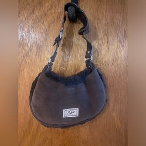 Ugg Australia purse never used, white cover bag included
